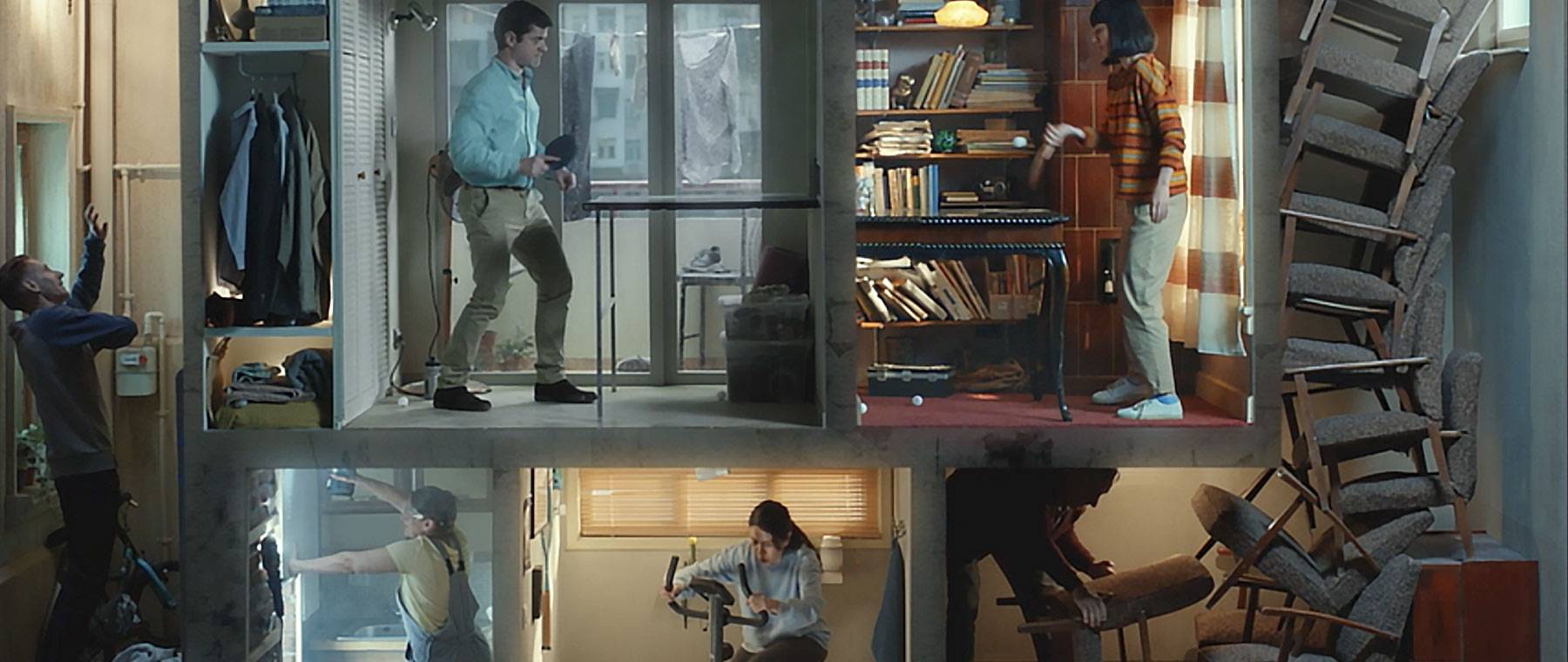 An inside view of one square meter rooms, each their own world.